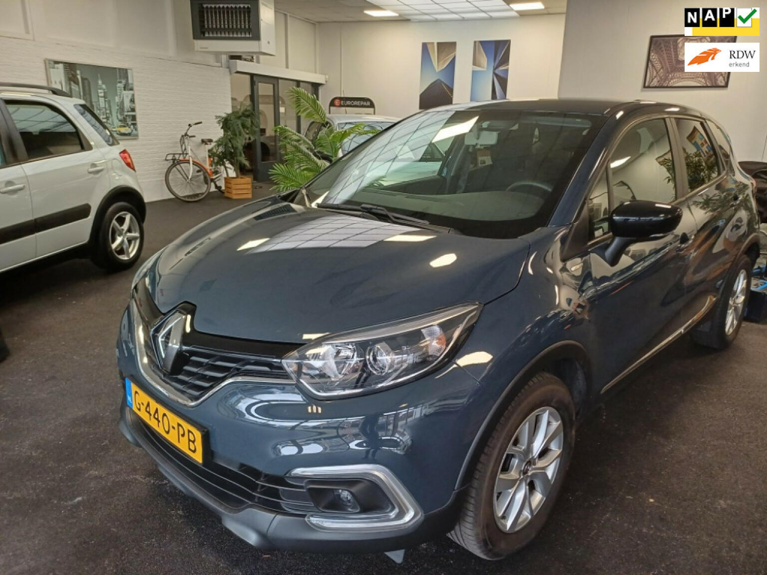 Renault-Captur-0